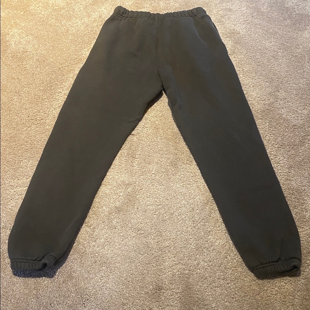 FOG Fear of God Essentials Sweatpants Joggers Brown Size 12 **see measurments - Picture 10 of 12